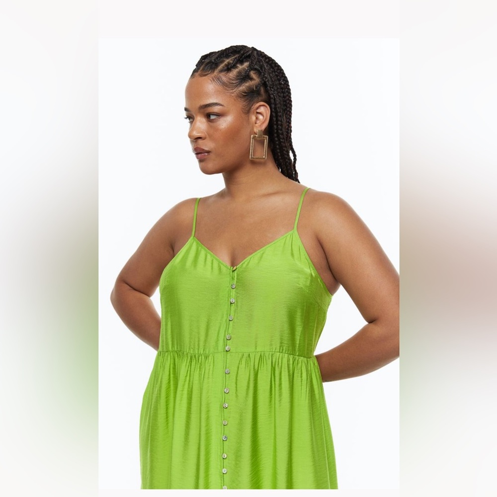 H&M Button-front sleeveless dress - Picture 3 of 8